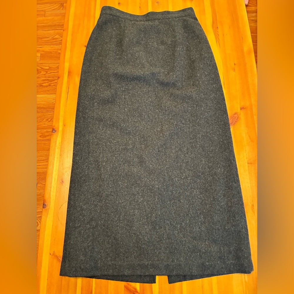 Sag Harbor Charcoal Long Wool Skirt